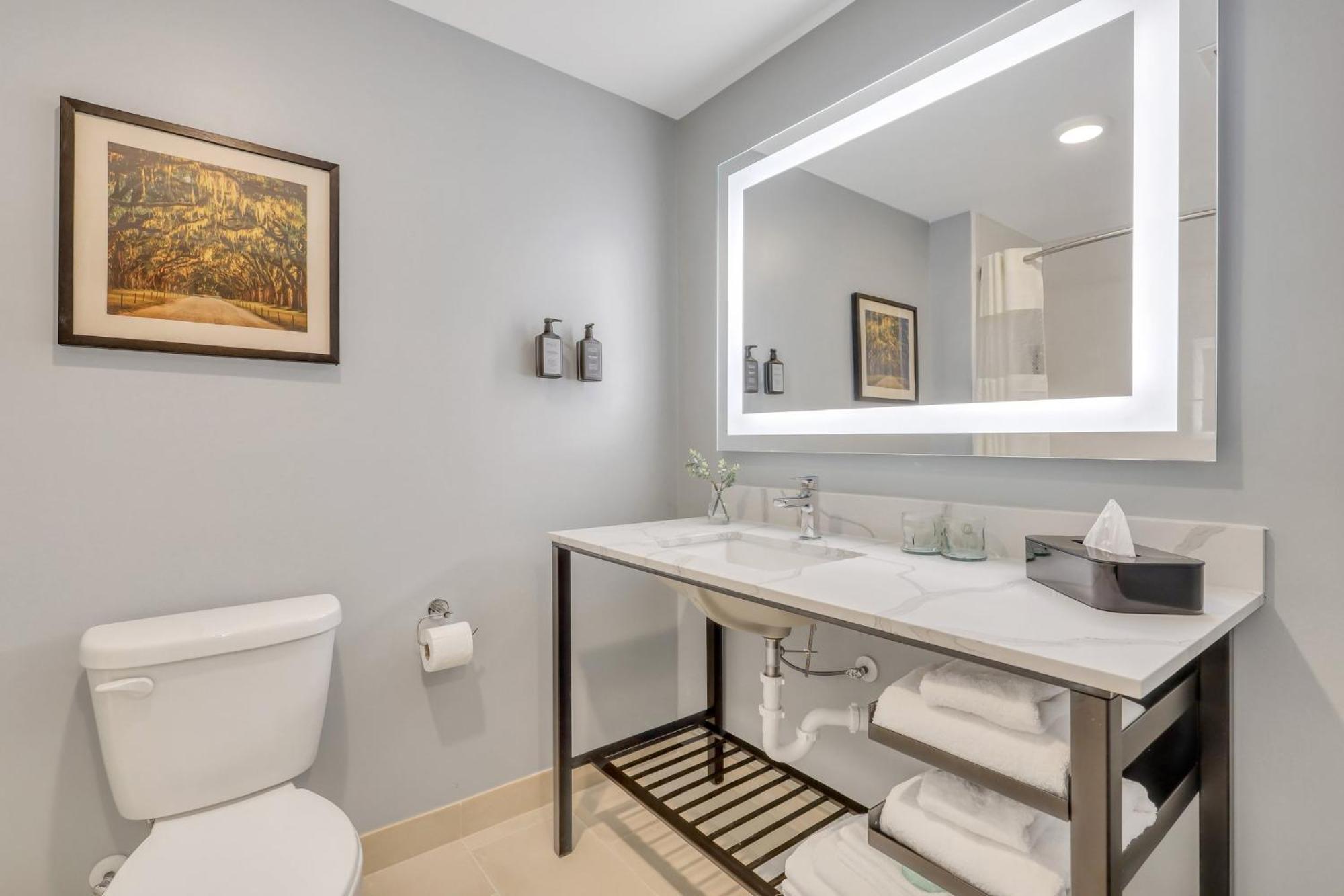 فندق The Kingston Garden City المظهر الخارجي الصورة